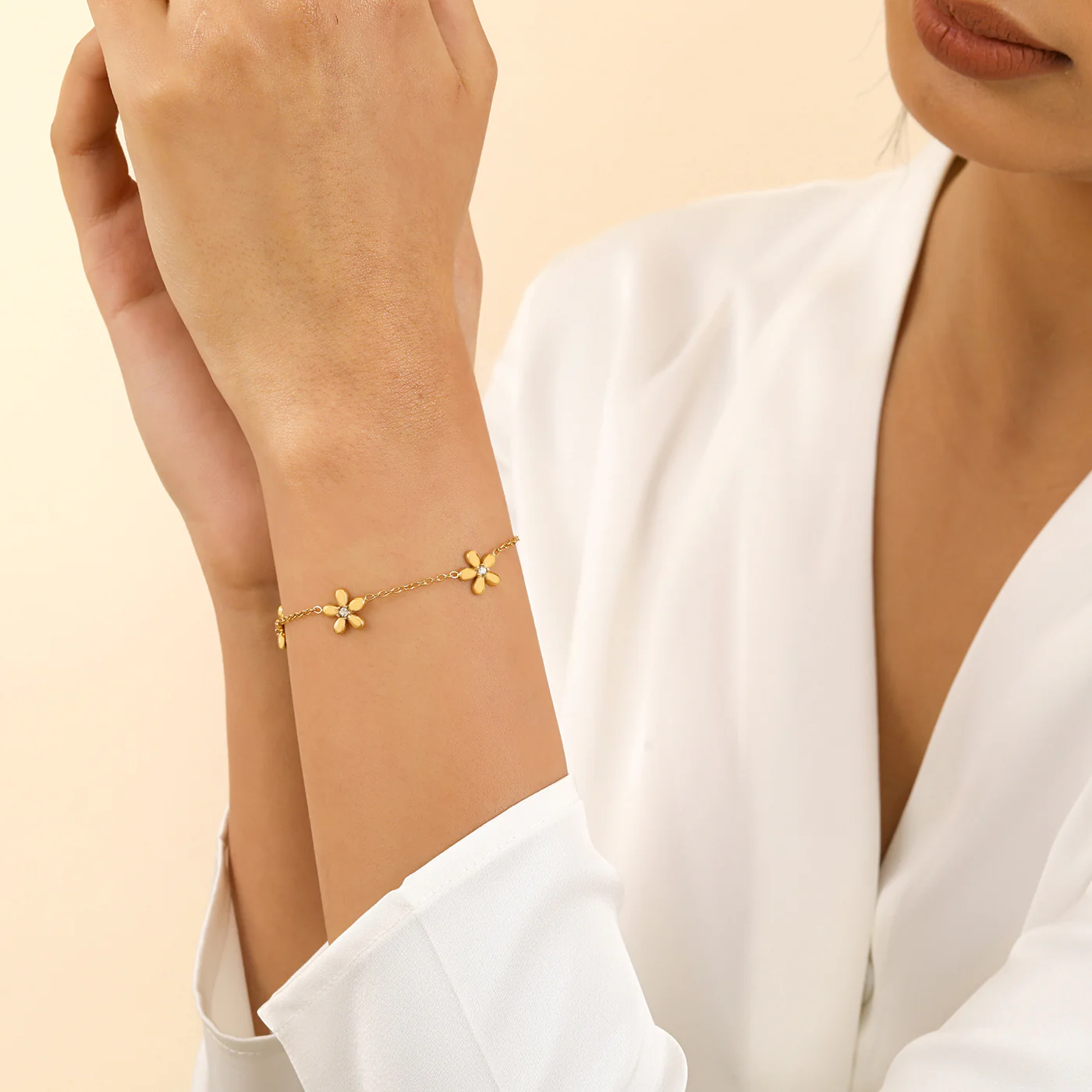 Multi Flower Bracelet - Image 4